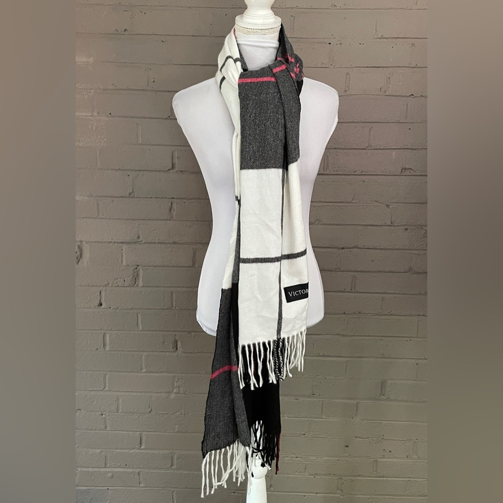 Victoria’s Secret plaid wrap / shawl